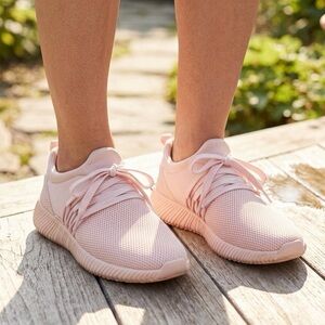 Lucy Avenue Blush Pink Slip-On Athletic Sneakers Athleisure Ballet Shoe Size 8.5